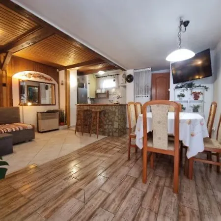 Kriszta Apartman