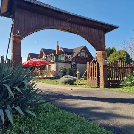 Kriszta Apartman * Fonyód